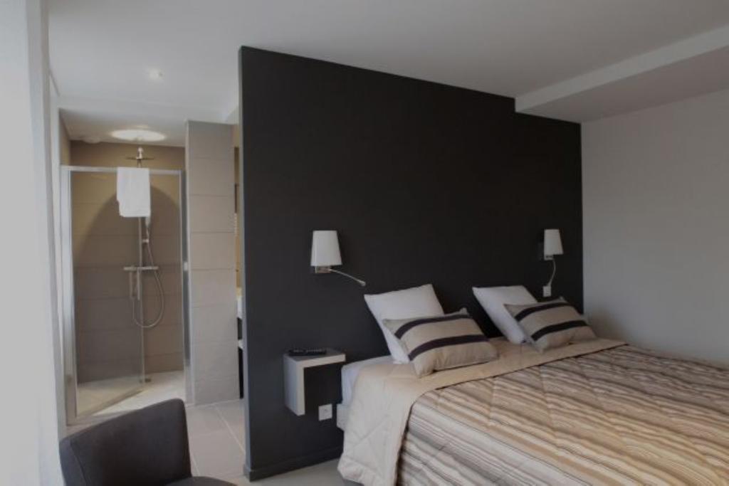 Hostellerie Saint Germain Room photo