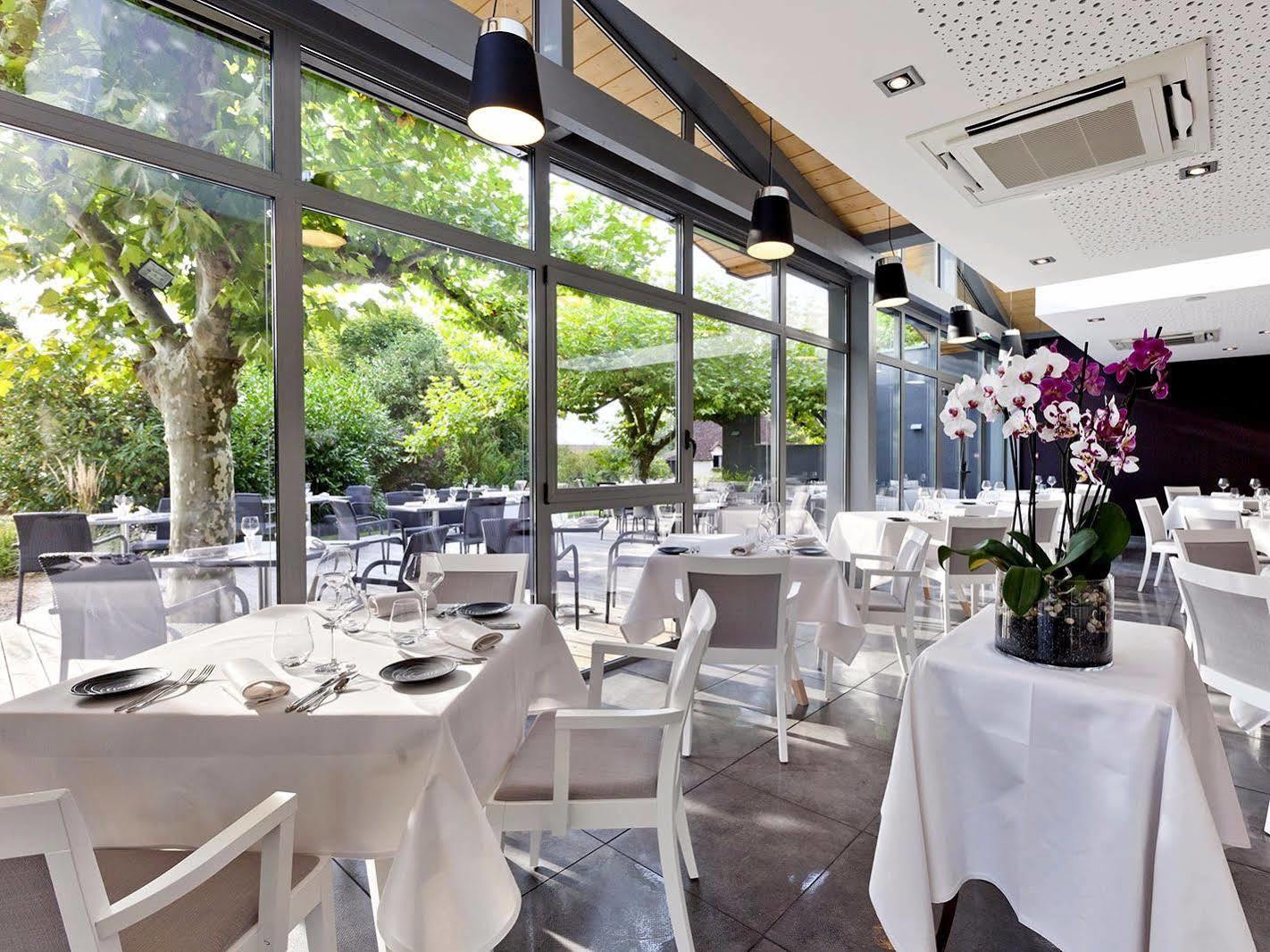 Hostellerie Saint Germain Exterior photo